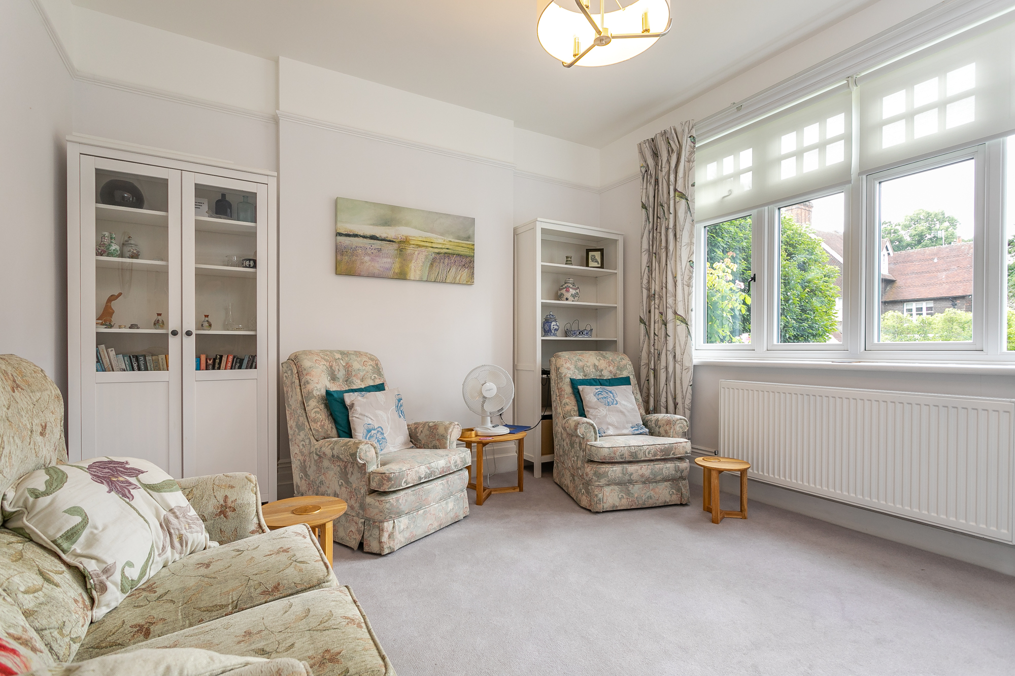 Communal lounge at Abbeyfield House, Reigate RH2 9DZ