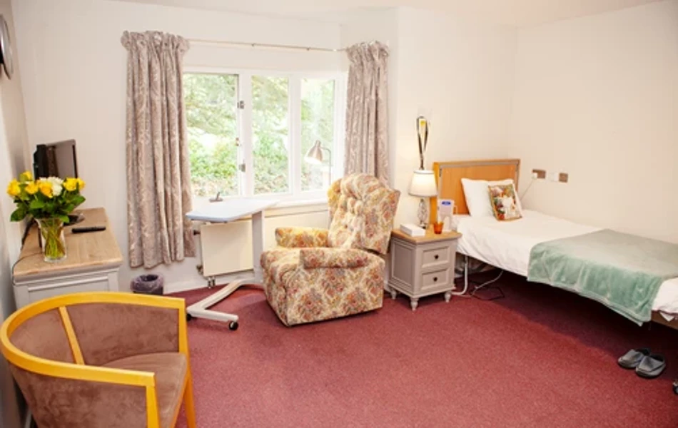 Resident Room at Friars Mead, Kings Langley WD4 8DR