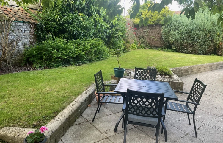 Patio area at Abbeyfield House, Chipping Sodbury BS37 6LB