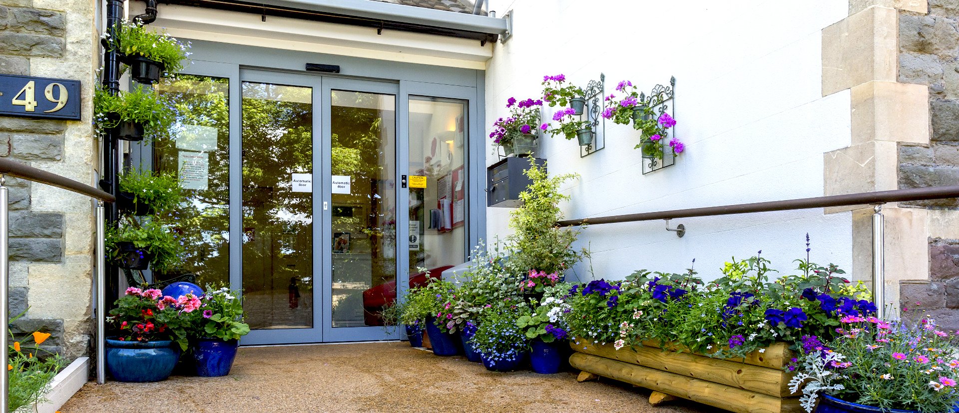 The entrance to Abbeyfield House, Bristol BS9 3AU