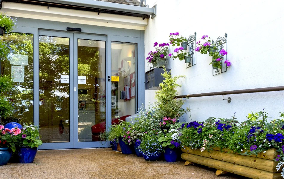 The entrance to Abbeyfield House, Bristol BS9 3AU