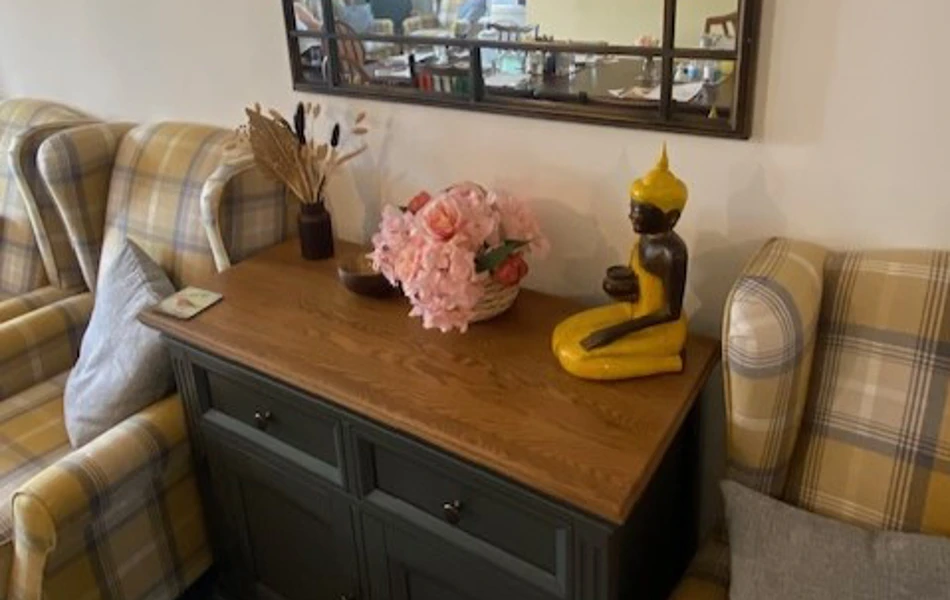 Sitting Area At Abbeyfield House Felsted CM6 3D 2