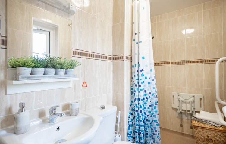 shower-room-at-abbeyfield-house-at Abbeyfield House, Lincoln LN1 3HJ
