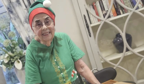 Fundraising is back in fashion at Speedwell Court