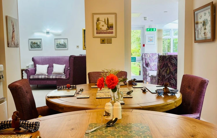 Abbeyfield House Dulverton Dinner Table