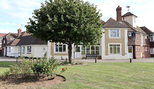 Front exterior of Abbeyfield House, Canvey Island with rooms available to rent