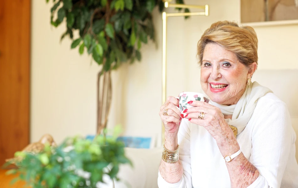 Make new friends with fellow residents