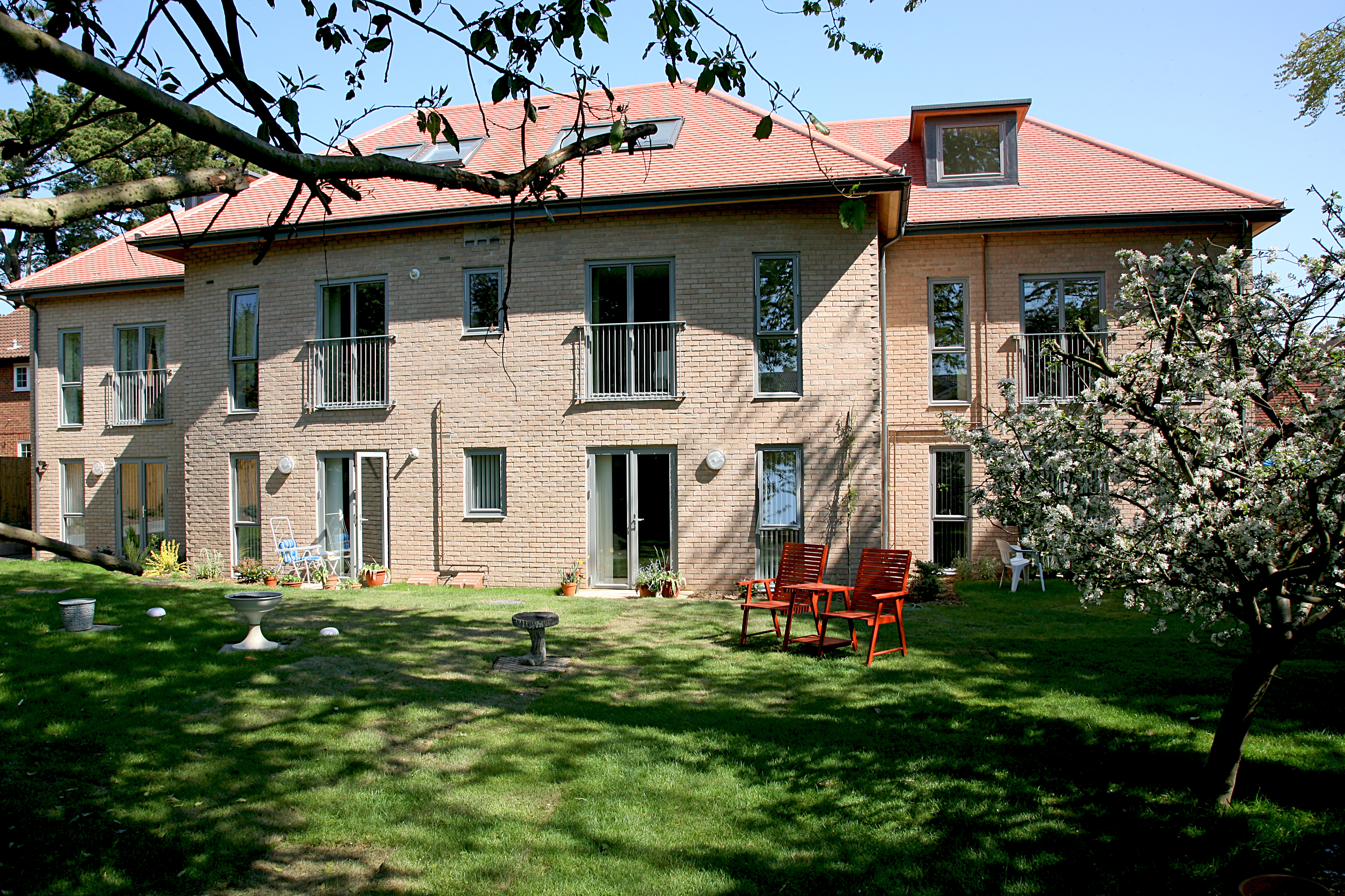 The outside of Abbeyfield Court, Southampton SO31 6BF