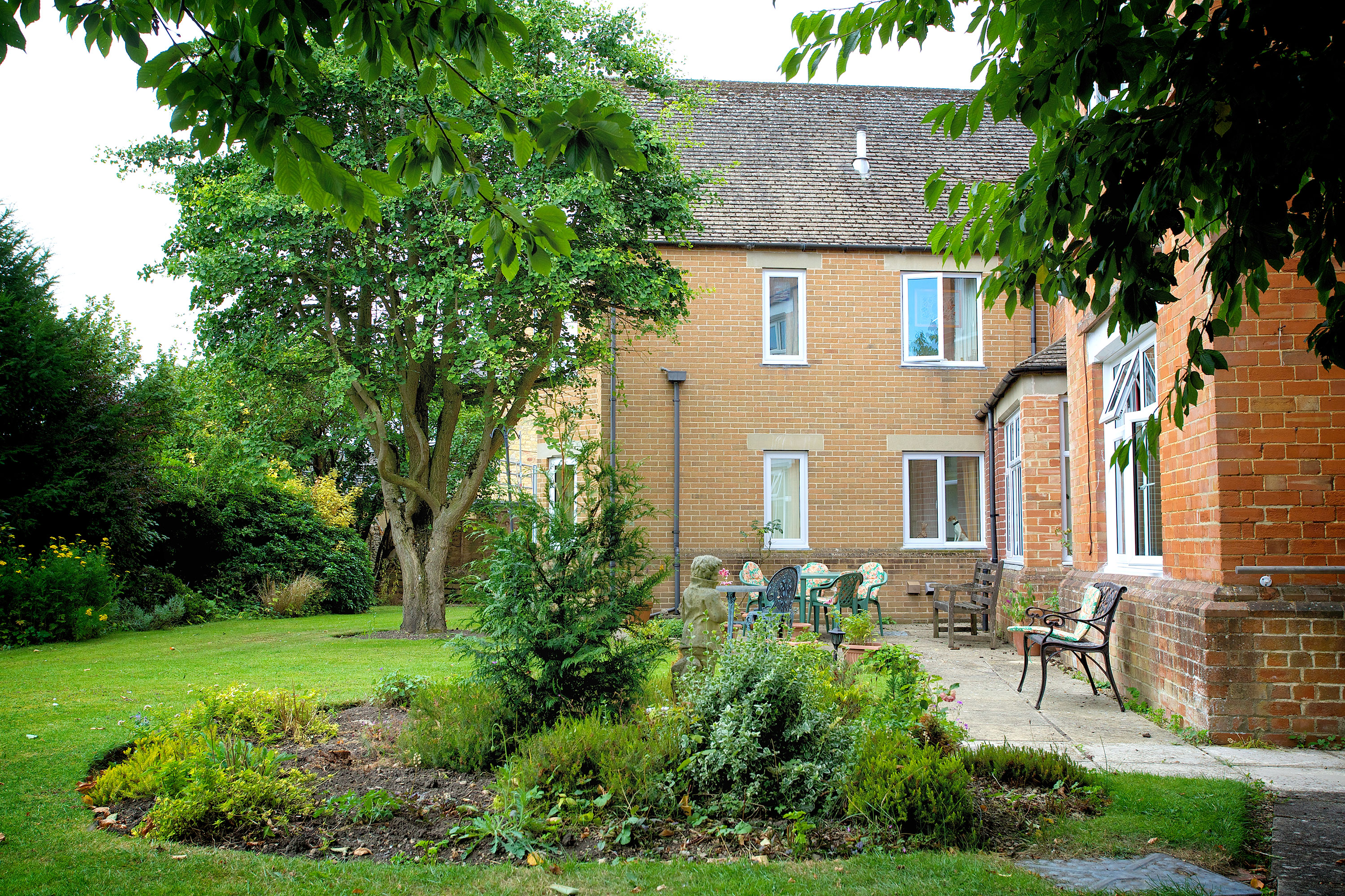 Alistair Robertson House and garden