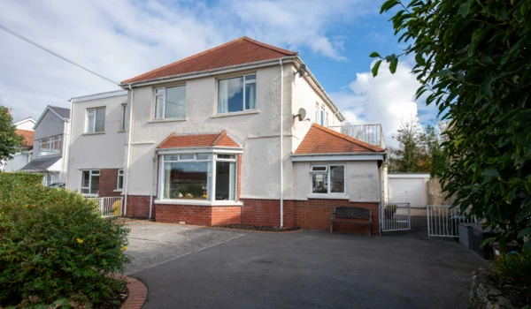 front-exterior-of-abbeyfield-house-porthcawl.png