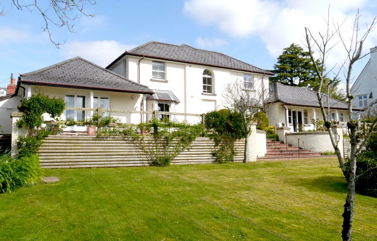 Duffield Court garden