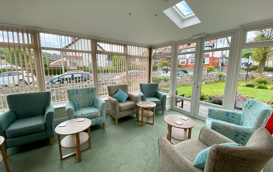 Colwyn Bay, Rhos Road, LL28 4RY, Sitting Room