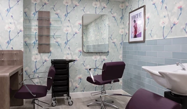 Holdenhurst May22 8936 Web