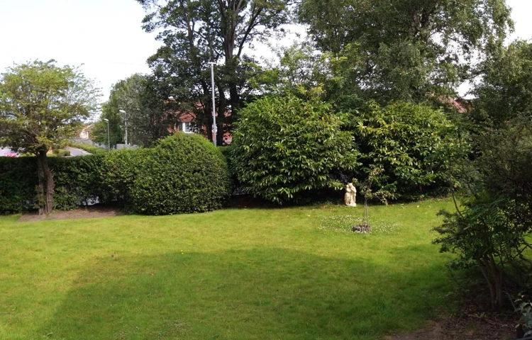 Green-fingered residents will love spending time in the garden