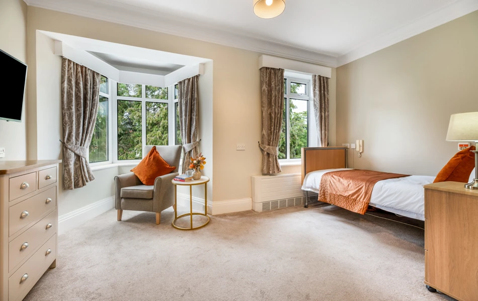 Grove Bedroom Original Features