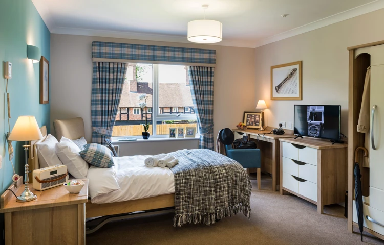 Relax in style at Speedwell Court, offering high quality care in Southampton. Our spacious bedrooms provide a cosy setting for residents to call home.jpg