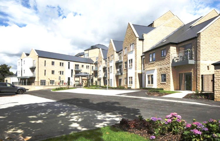 Carparking area at the front of Fern House, Bingley BD16 4FA