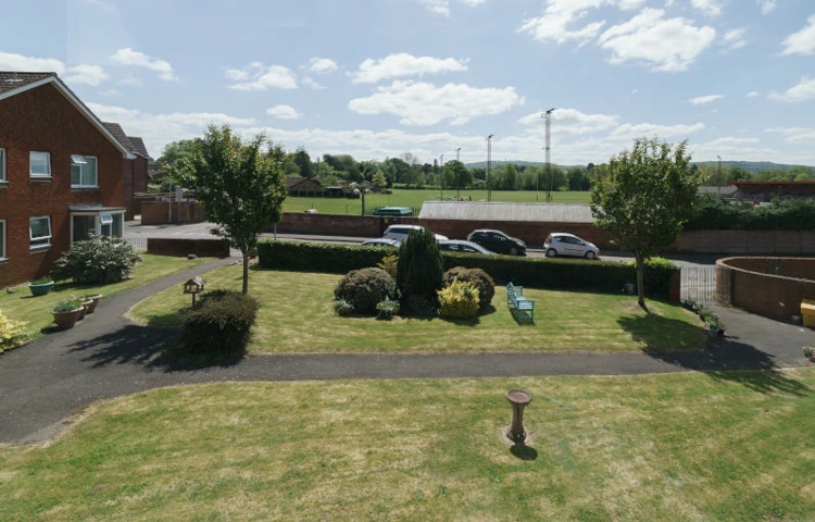 LR Front Garden Ivy House, TA21 8LL