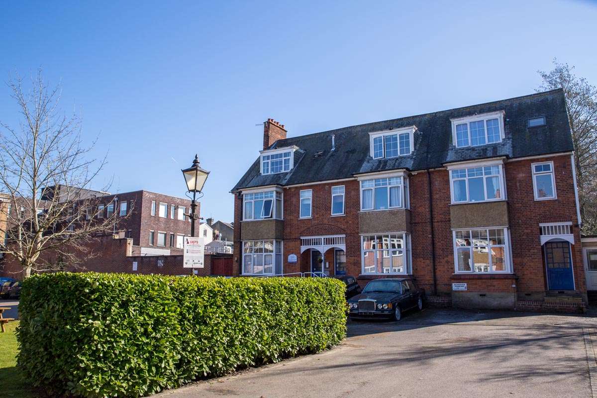 Front exterior of Abbeyfield House, Tunbridge Wells
