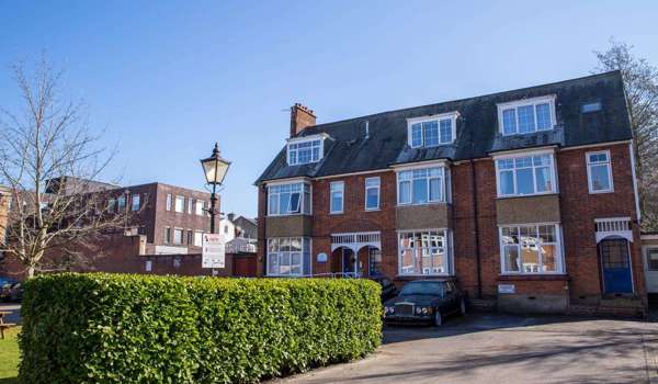 Front exterior of Abbeyfield House, Tunbridge Wells