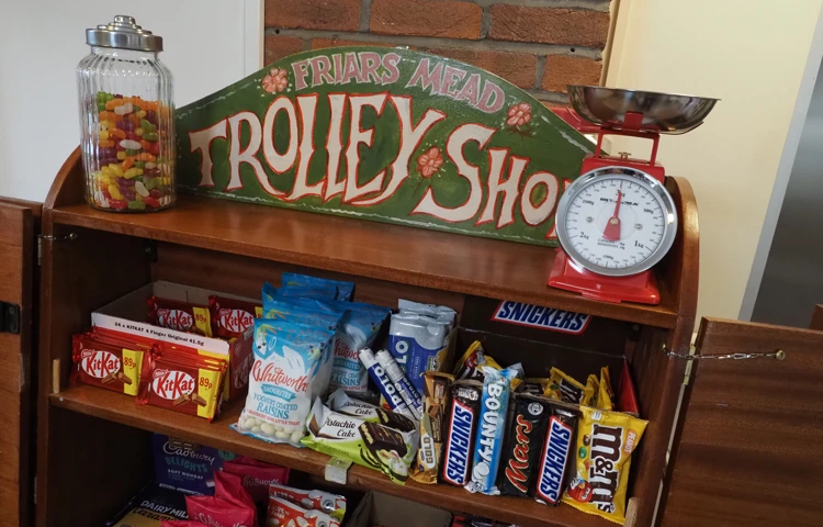 Trolley shop, Friars Mead, WD4 8DR