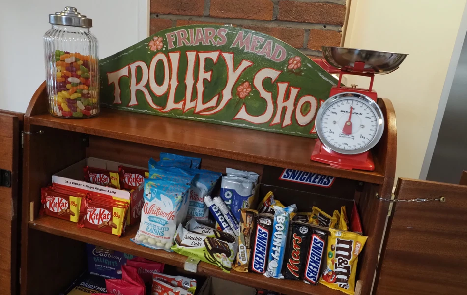 Trolley shop, Friars Mead, WD4 8DR