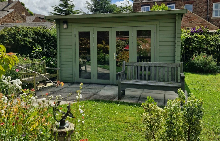 Summer house at The Limes, Thirsk YO7 1HX