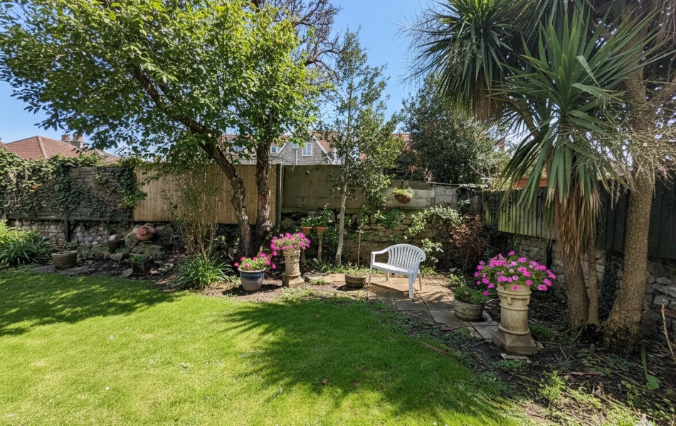 Garden, Abbeyfield House, BS23 3BB