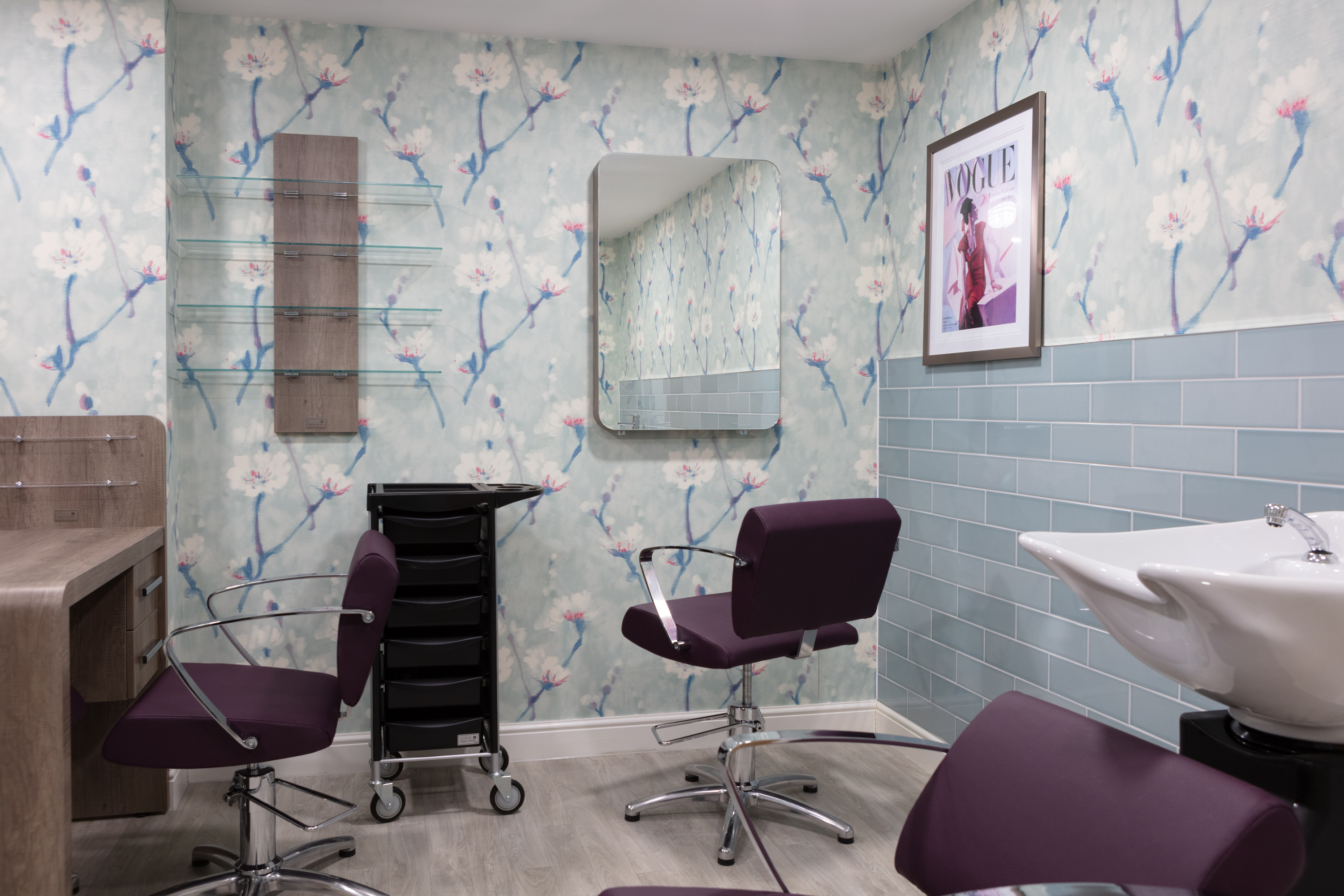 Holdenhurst May22 8936 Web