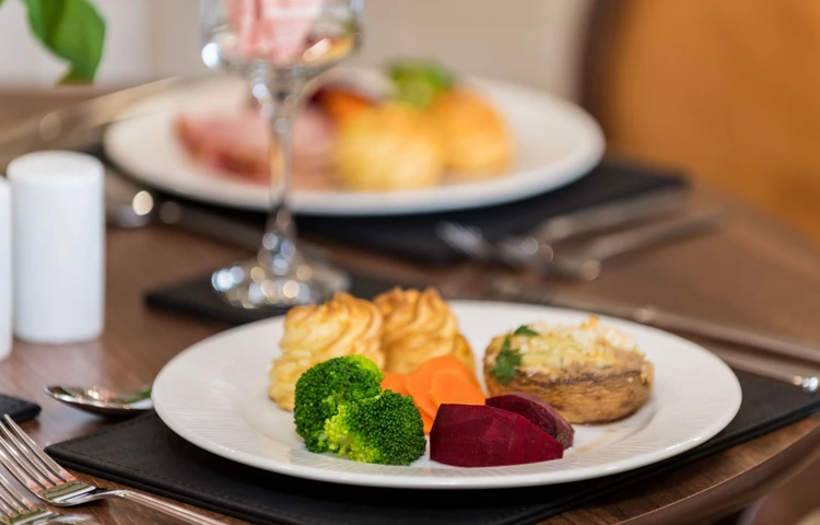 Enjoy delicious home cooked meals at Speedwell Court where our dedicated chefs prepare nutritious dishes.
