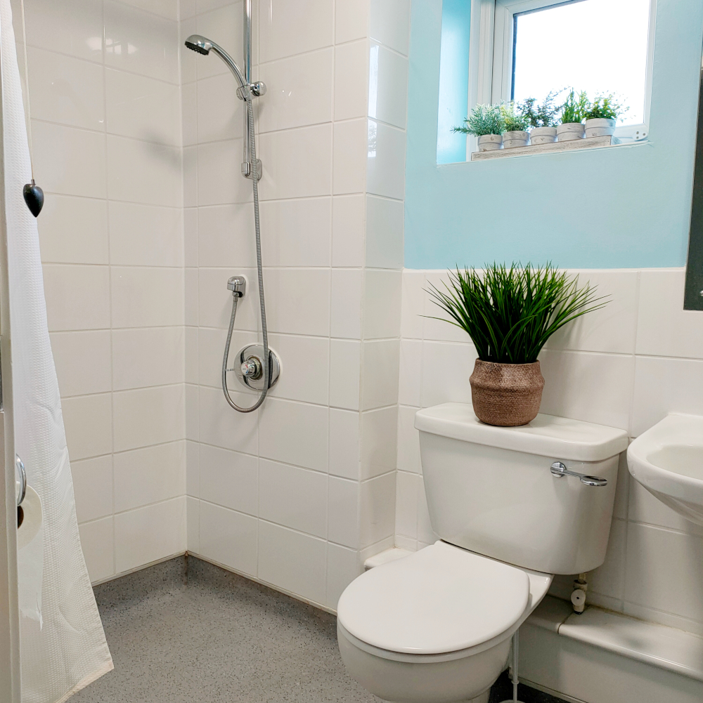 Wet room at Sibleys Orchard, Hemel Hempstead HP3 8LJ