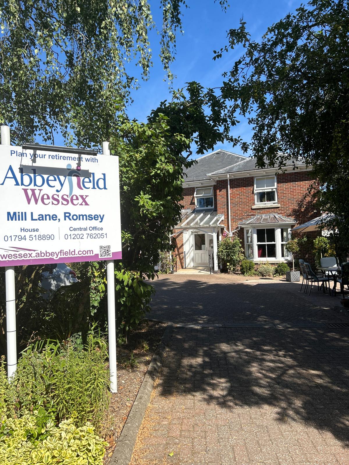 Romsey House Aug26 (2)