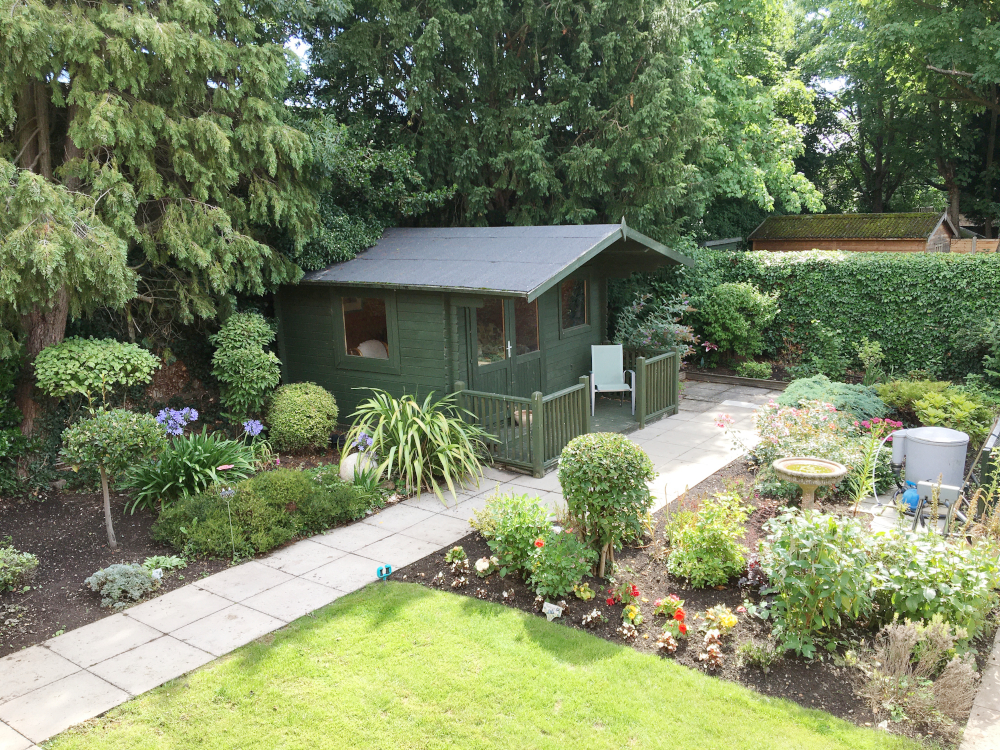 Summer house in the garden of Rider House, Loughton IG10 4LT