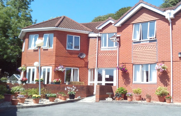 Abbeyfield House in Mold welcomes you