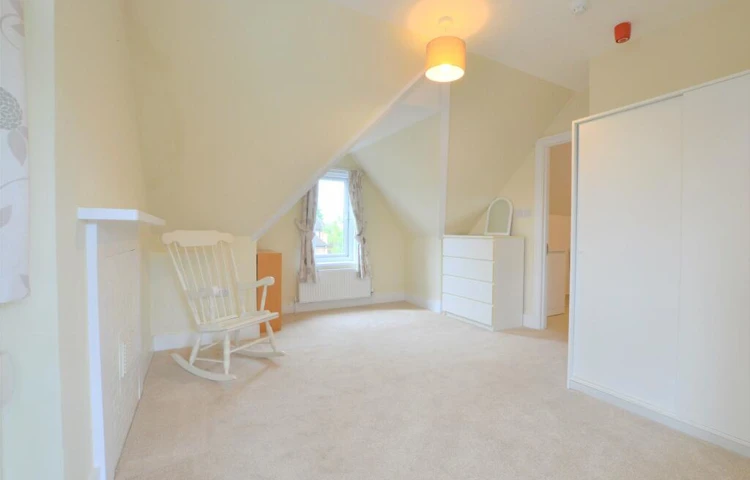 Bedroom space Abbeyfield House, Reigate RH2 9DZ