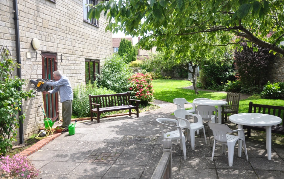 resident-in-the-sunny-garden-at-abbeyfield-house Abbeyfield House, Chipping Sodbury BS37 6LB