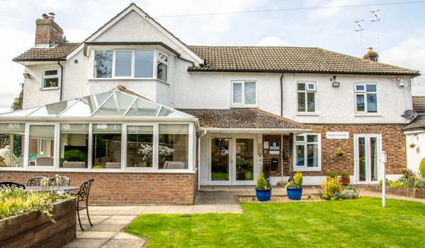 We love wishing our residents a happy birthday with their favourite cake!