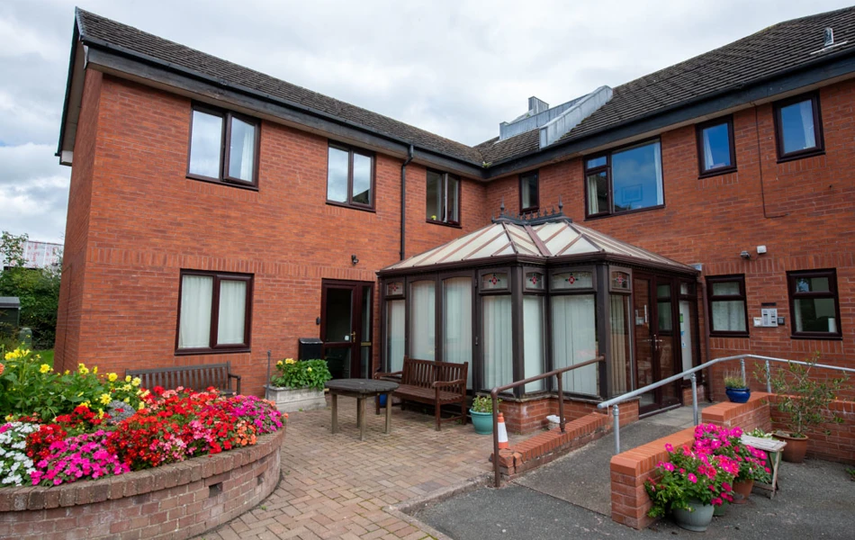 The front entrance to Abbeyfield House, Ruthin LL15 1BL
