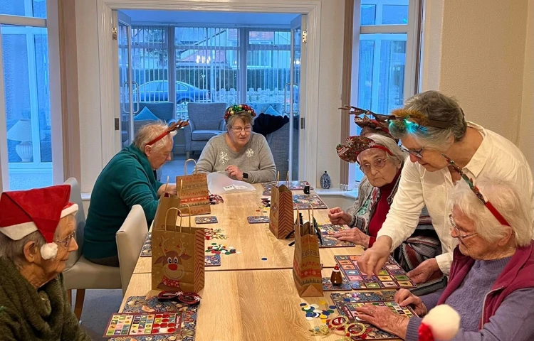 Colwyn Bay, Rhos Road, LL28 4RY, Games Activities