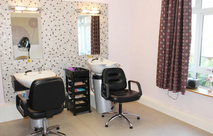 hair-dressing-salon-at-Abbeyfield House (SH), York YO24 1LL