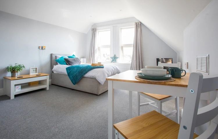 Spacious-bedroom-at-Abbeyfield House, Bristol BS9 3AU