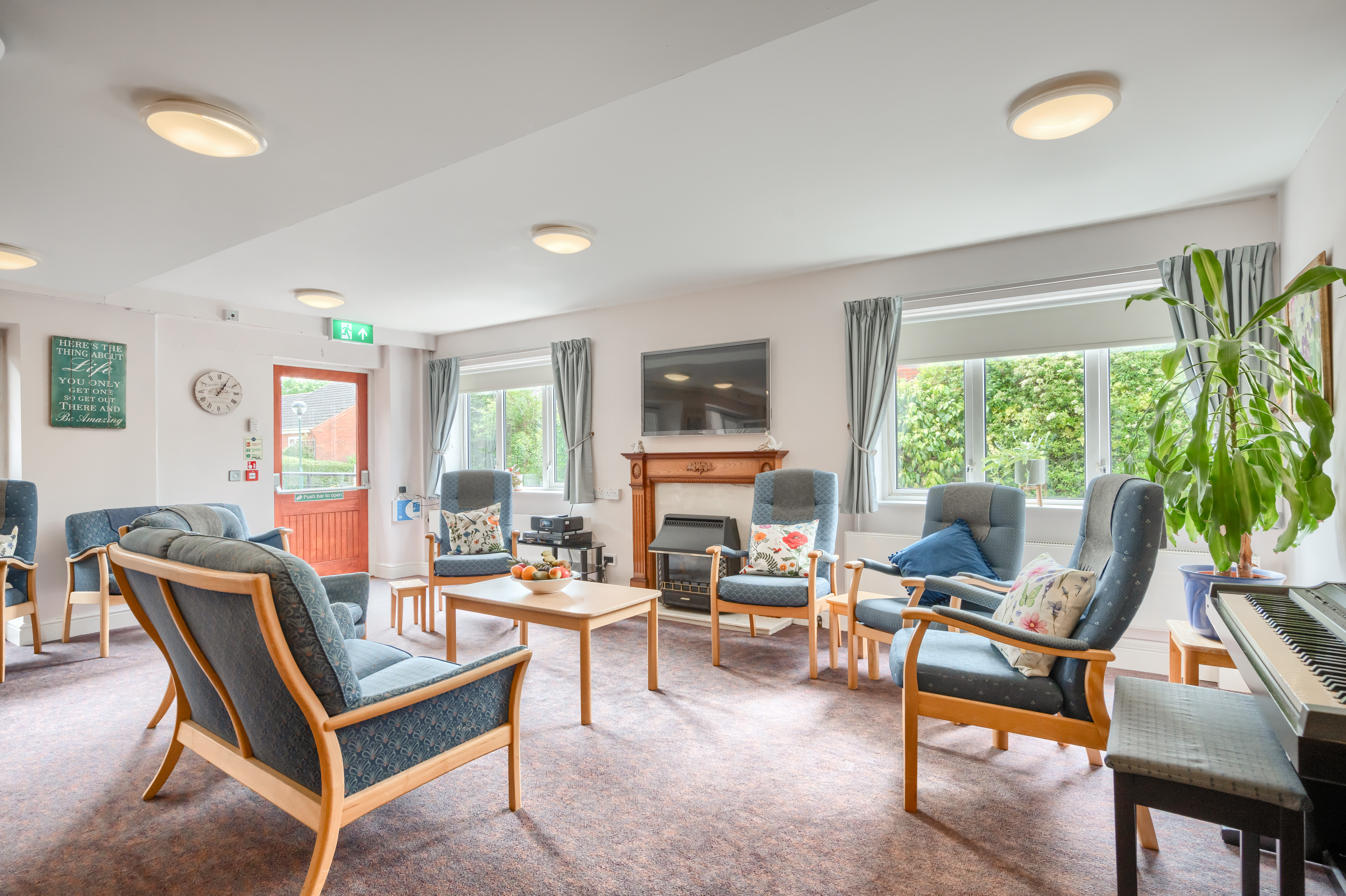 Communal Lounge With Garden View At Holloway House