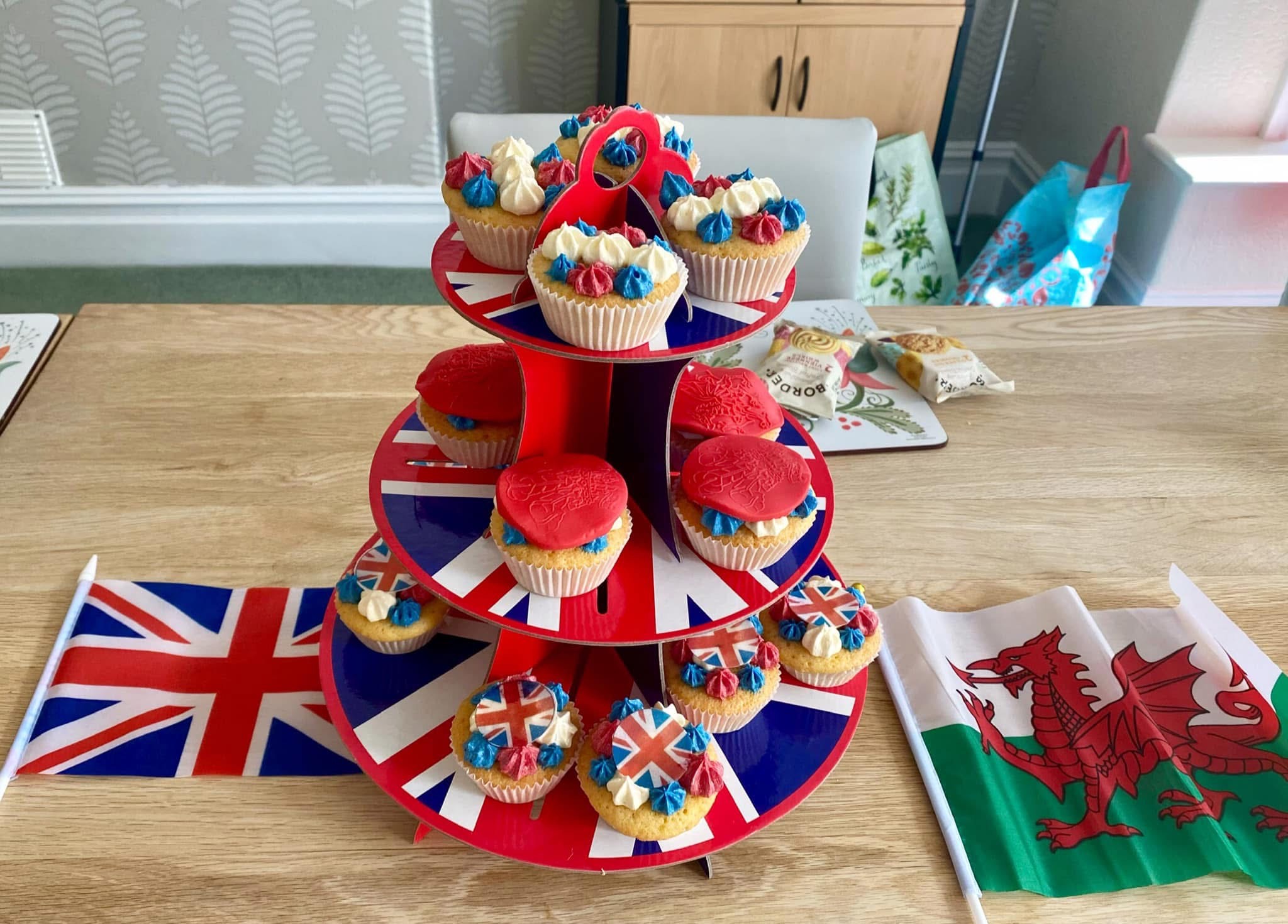 Colwyn Bay, Alexandra Road, LL29 7YB, Cakes