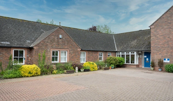 Entrance And Driveway At Loveday House