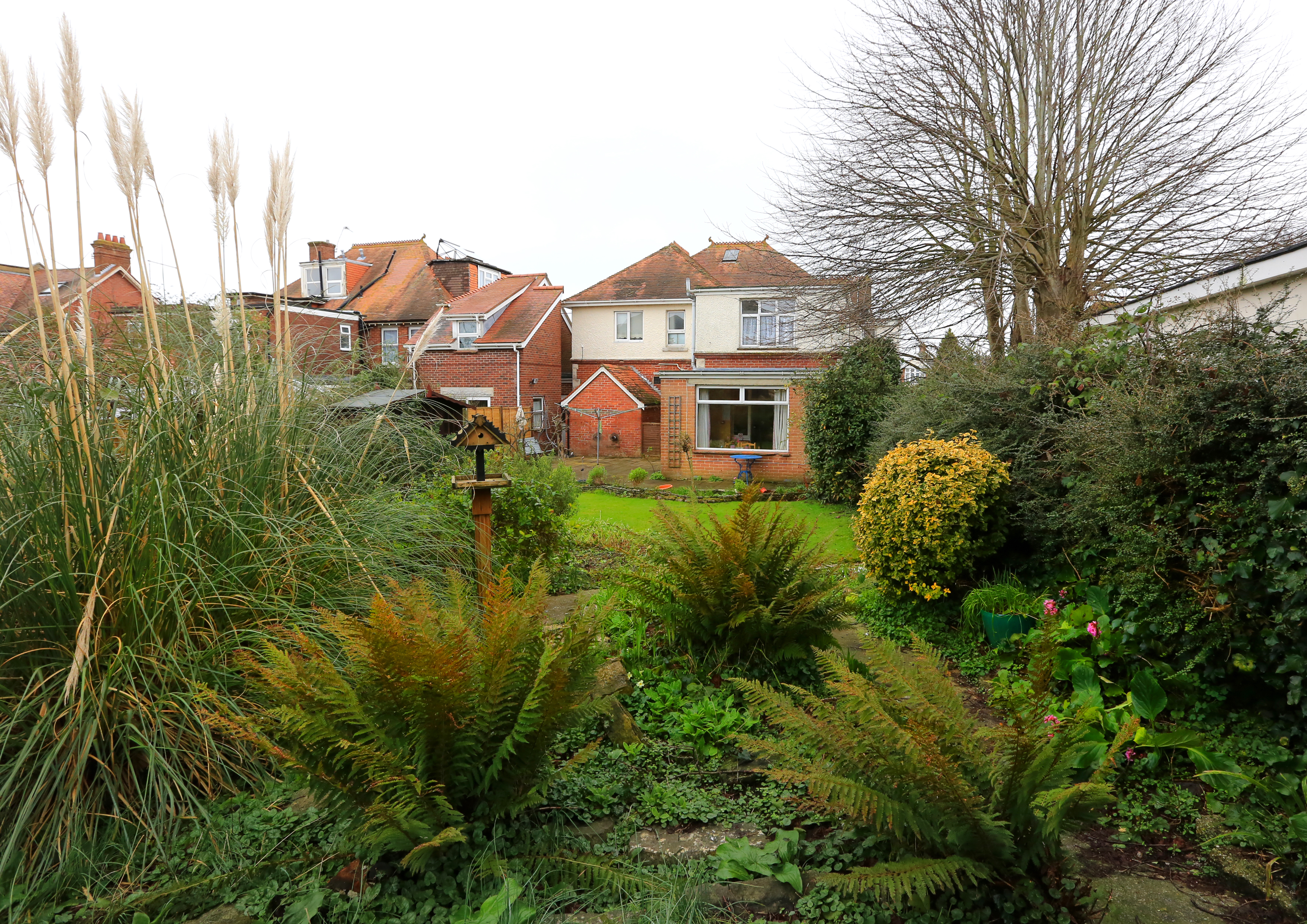 Woodlands house and garden