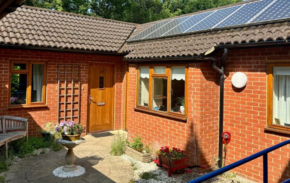 Flats At Roundhay on Roundhay, GU1 2JH