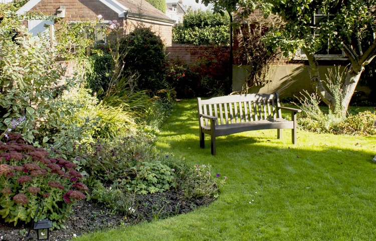 Rear garden at Abbeyfield House, Bristol BS9 3AU