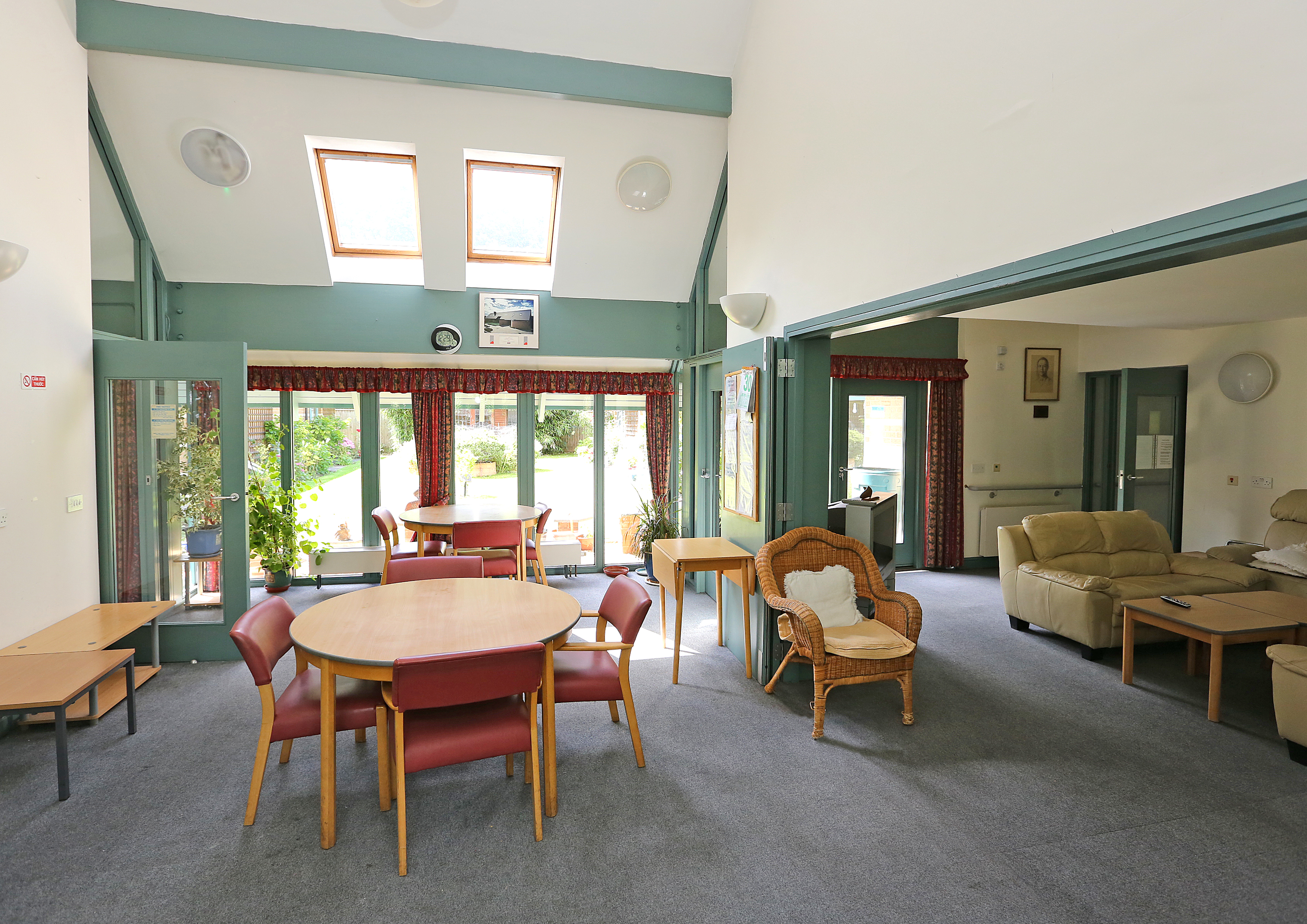 Tables, chairs and sofas at An Lac House, Cambridge CB1 3HN