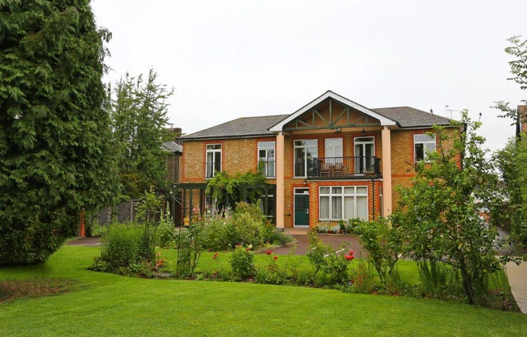 Front garden leading to entrance of Wickham House, Braintree CM7 9EH