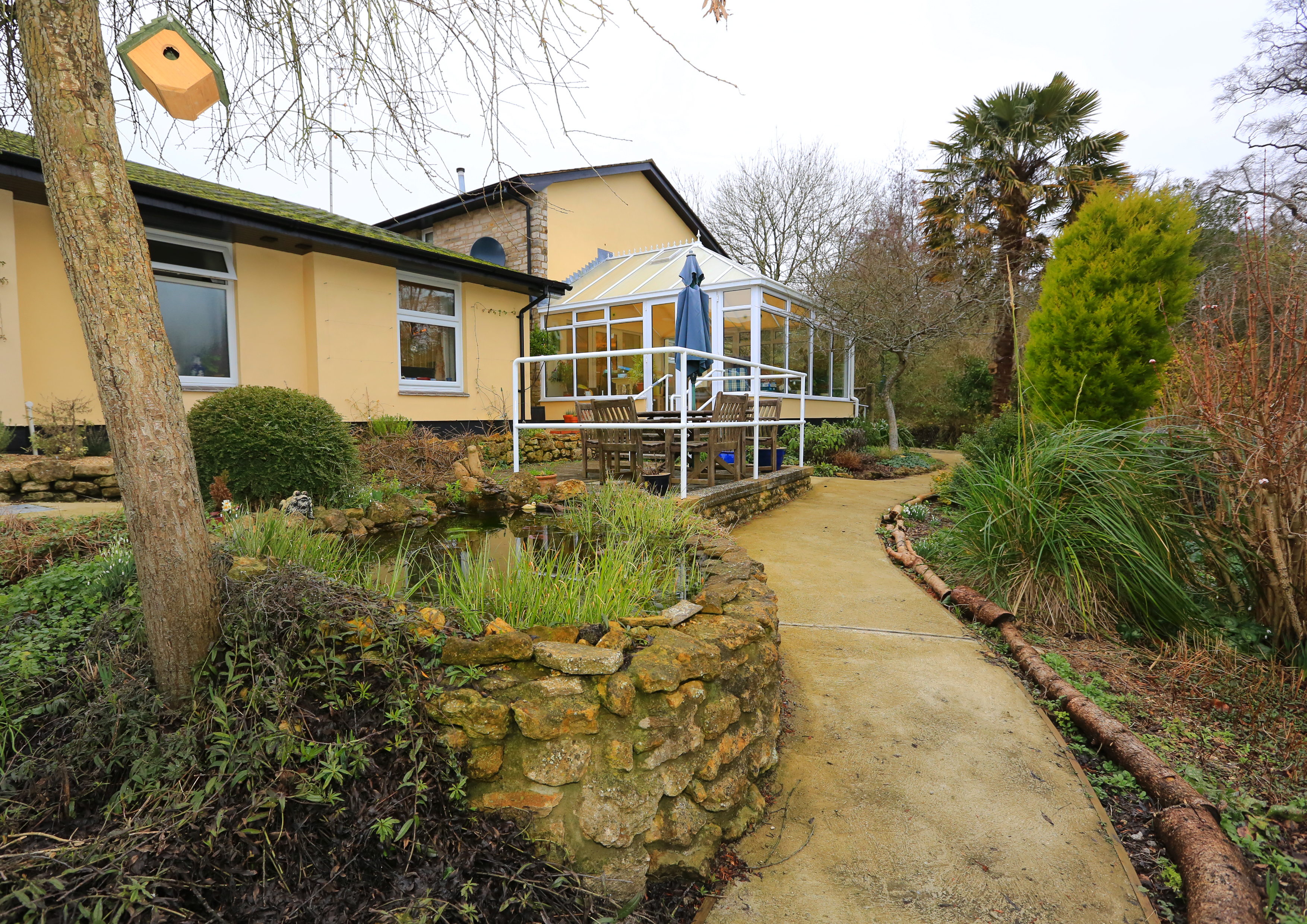 The outside of Abbeyfield House, Beaminster DT8 3EQ (1)